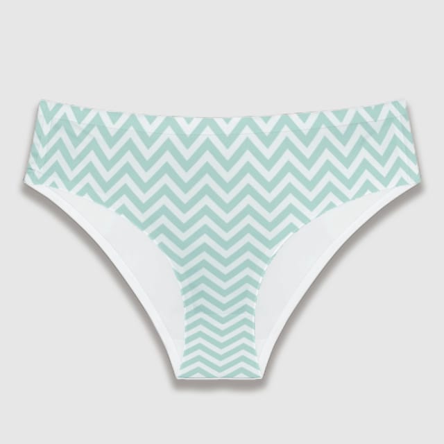 Women's Low-Waisted Seamless Underwear – Soft Stretch Polyester Briefs